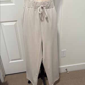 32 Degrees Cream Ankle Cropped Pants Relaxed Fit